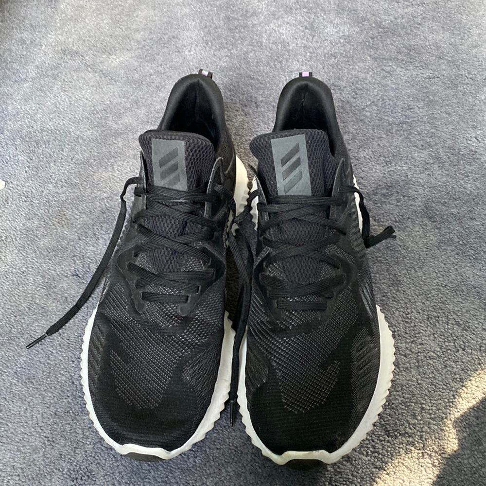 Black adidas sneaker size 13